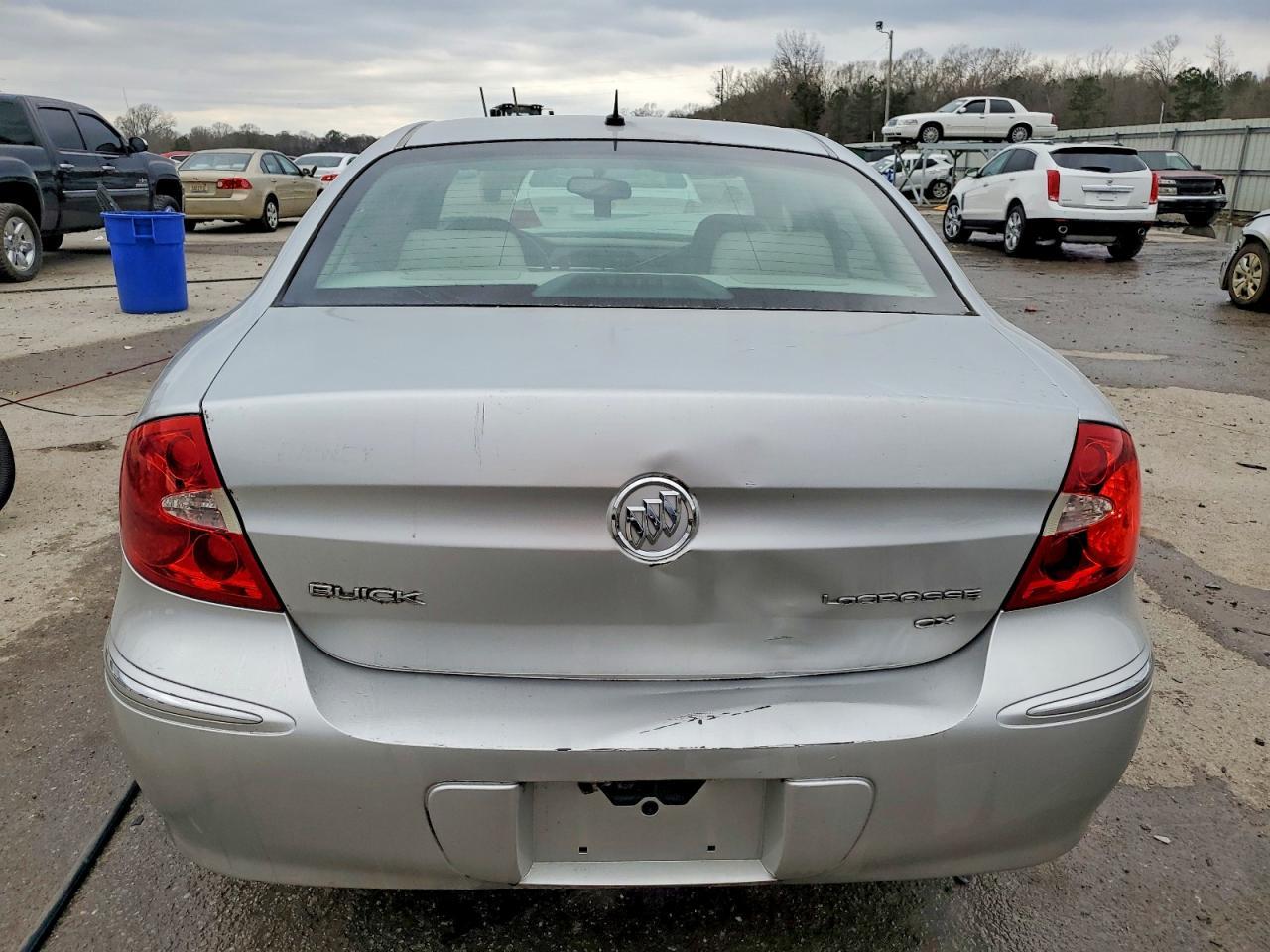 2009 Buick Lacrosse Cx - Image 6