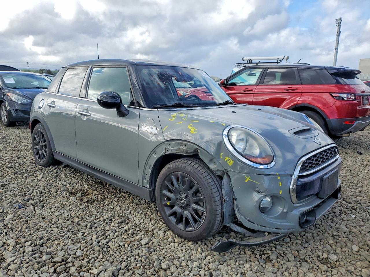 2016 Mini Cooper S - Image 4