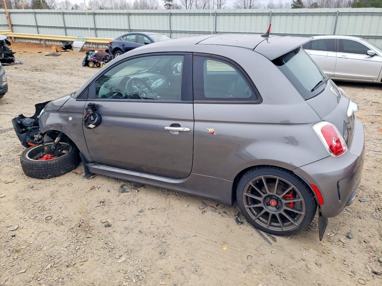 2012 Fiat 500 Abarth - Фото 2