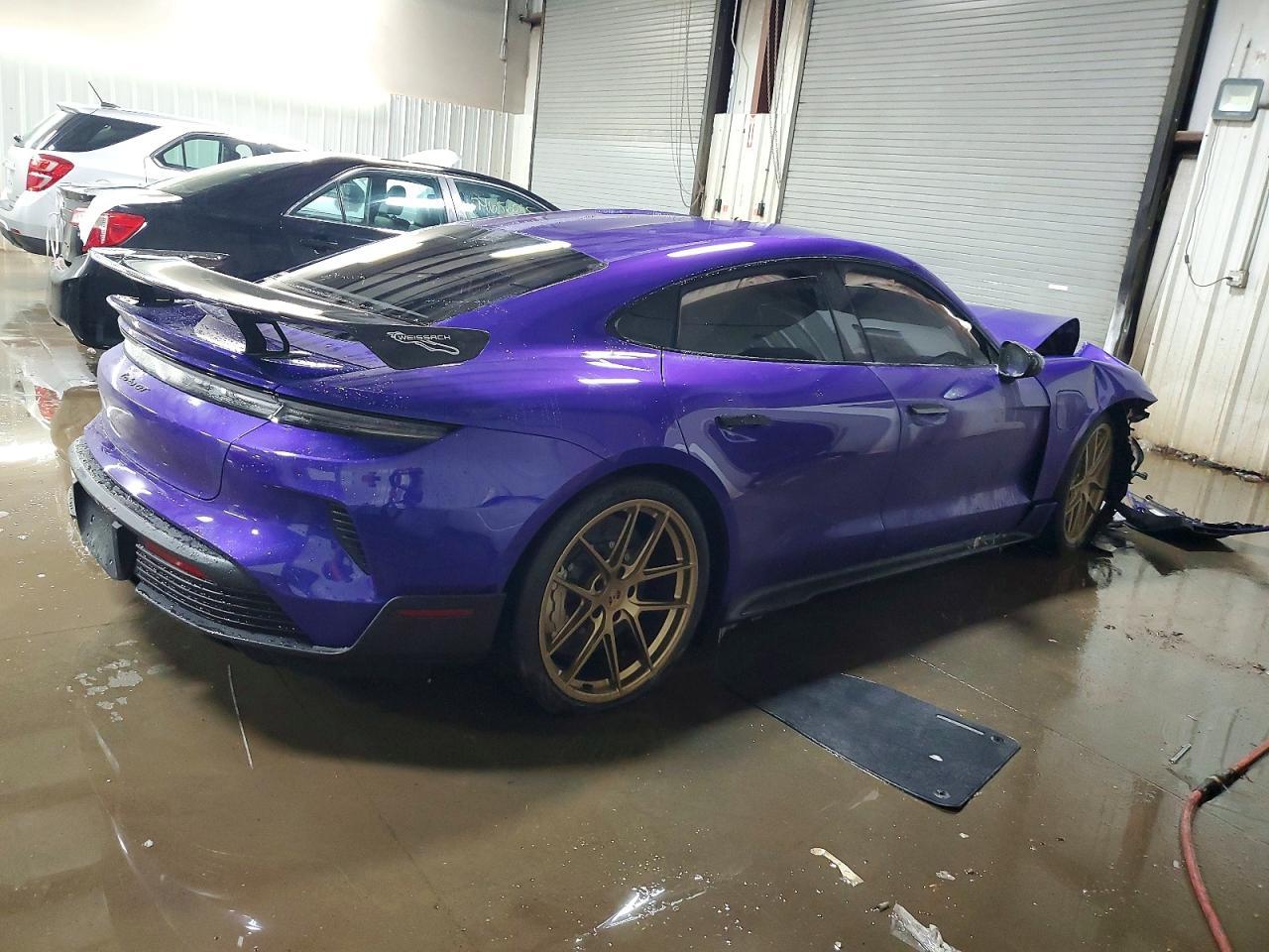 2025 Porsche Taycan Turbo Gt - Фото 3