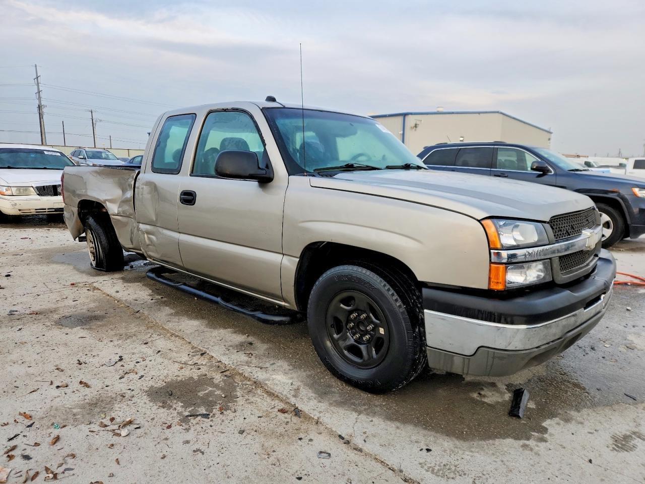 2003 Chevrolet Silverado C1500 - Фото 4