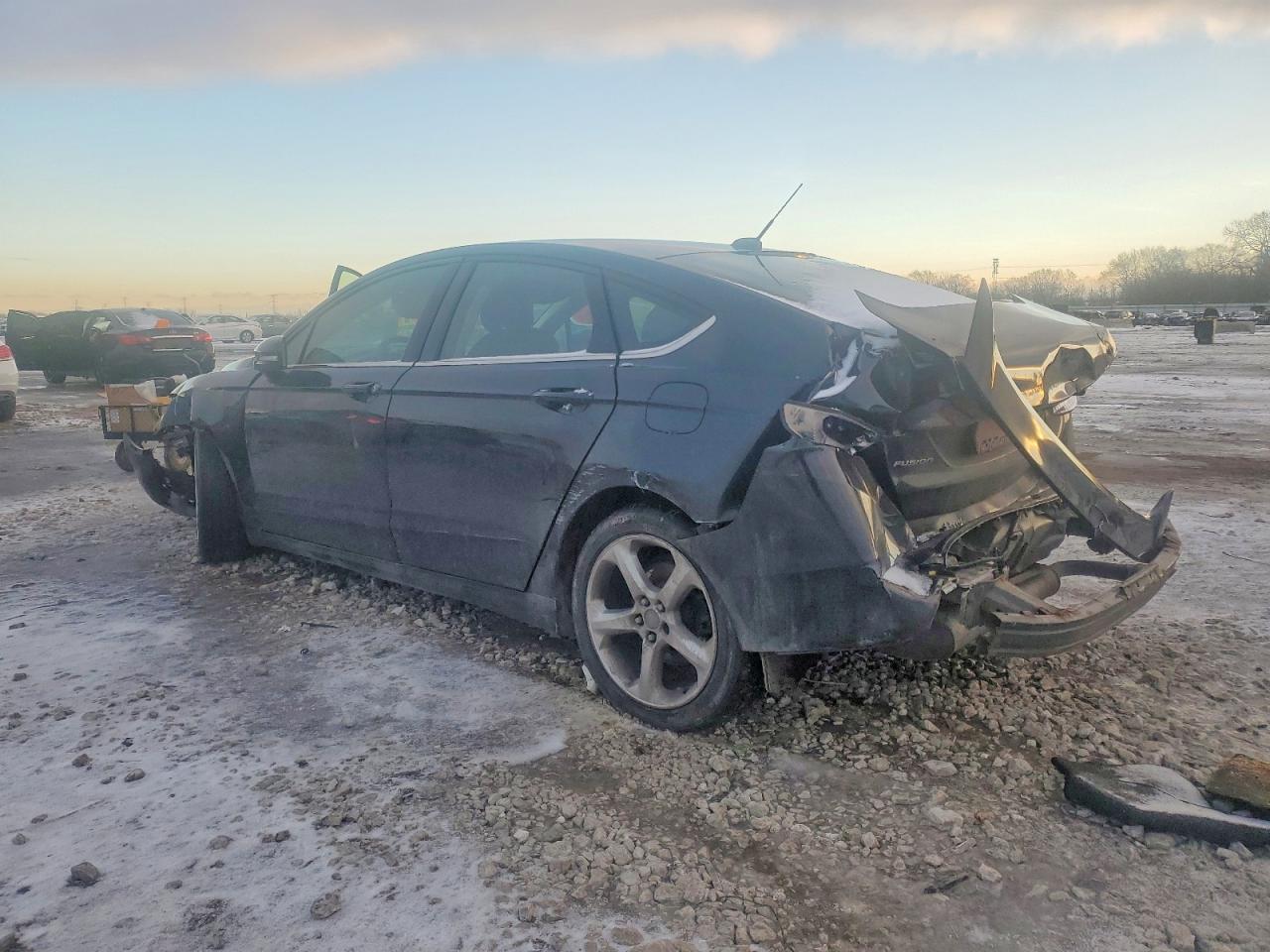 2015 Ford Fusion Se - Image 2