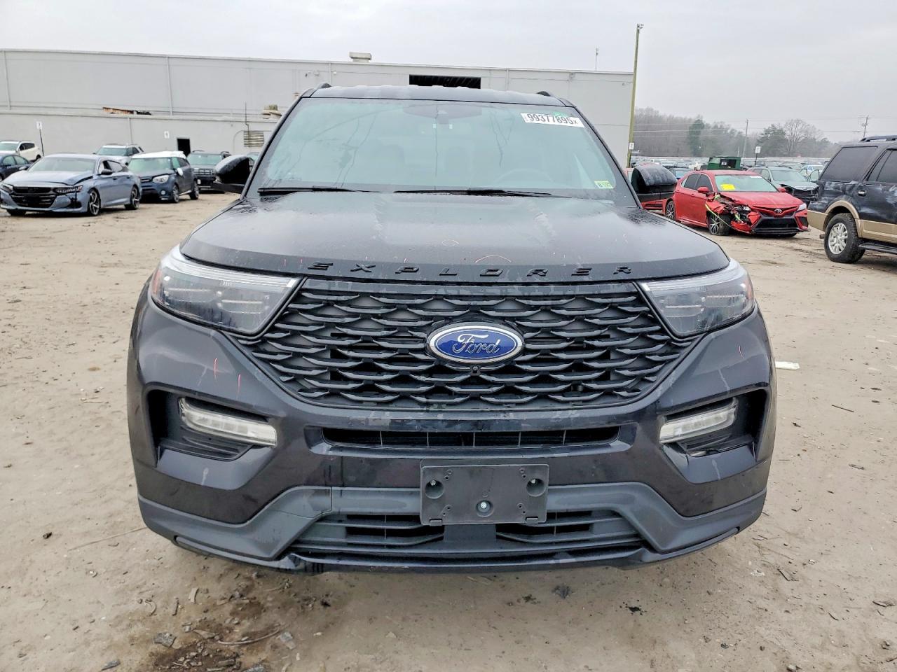 2022 Ford Explorer St-Line - Фото 5
