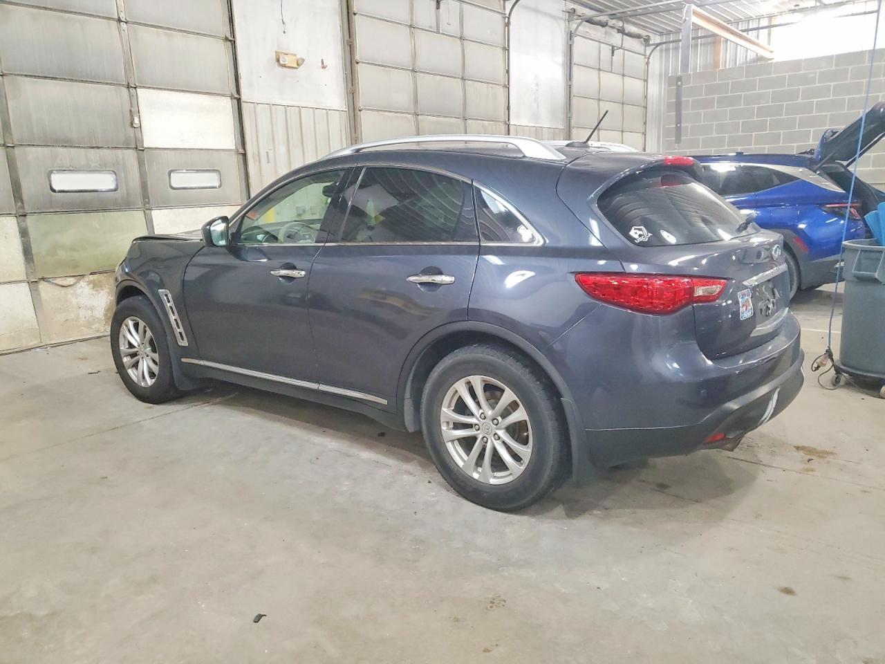 2011 Infiniti Fx35 - Фото 2