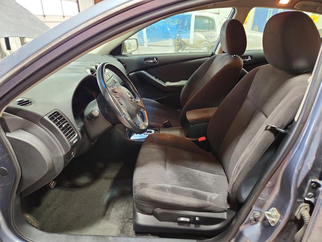 2012 Nissan Altima Base - Image 7
