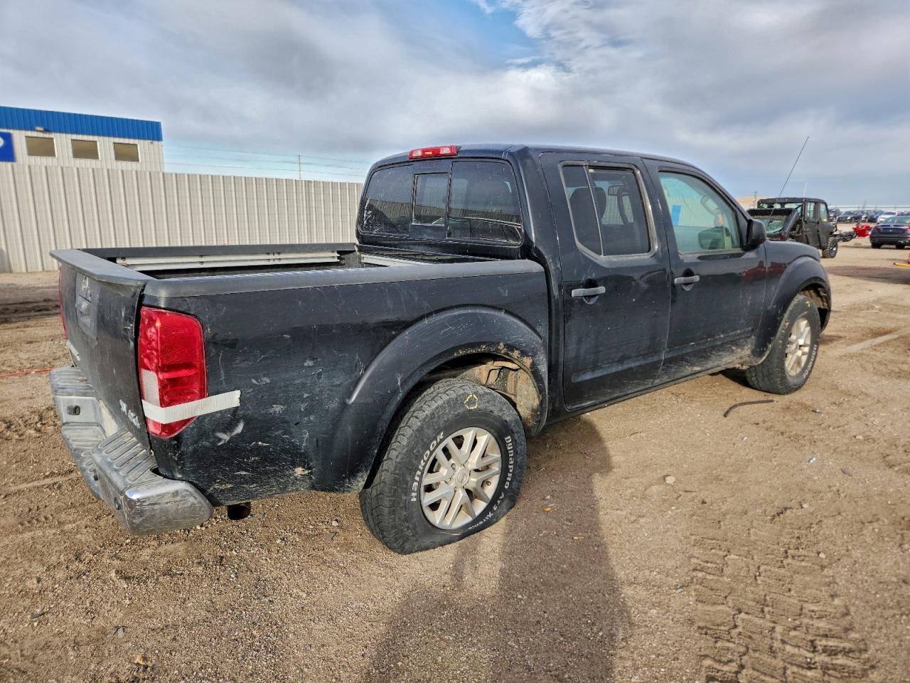2015 Nissan Frontier S - Image 3
