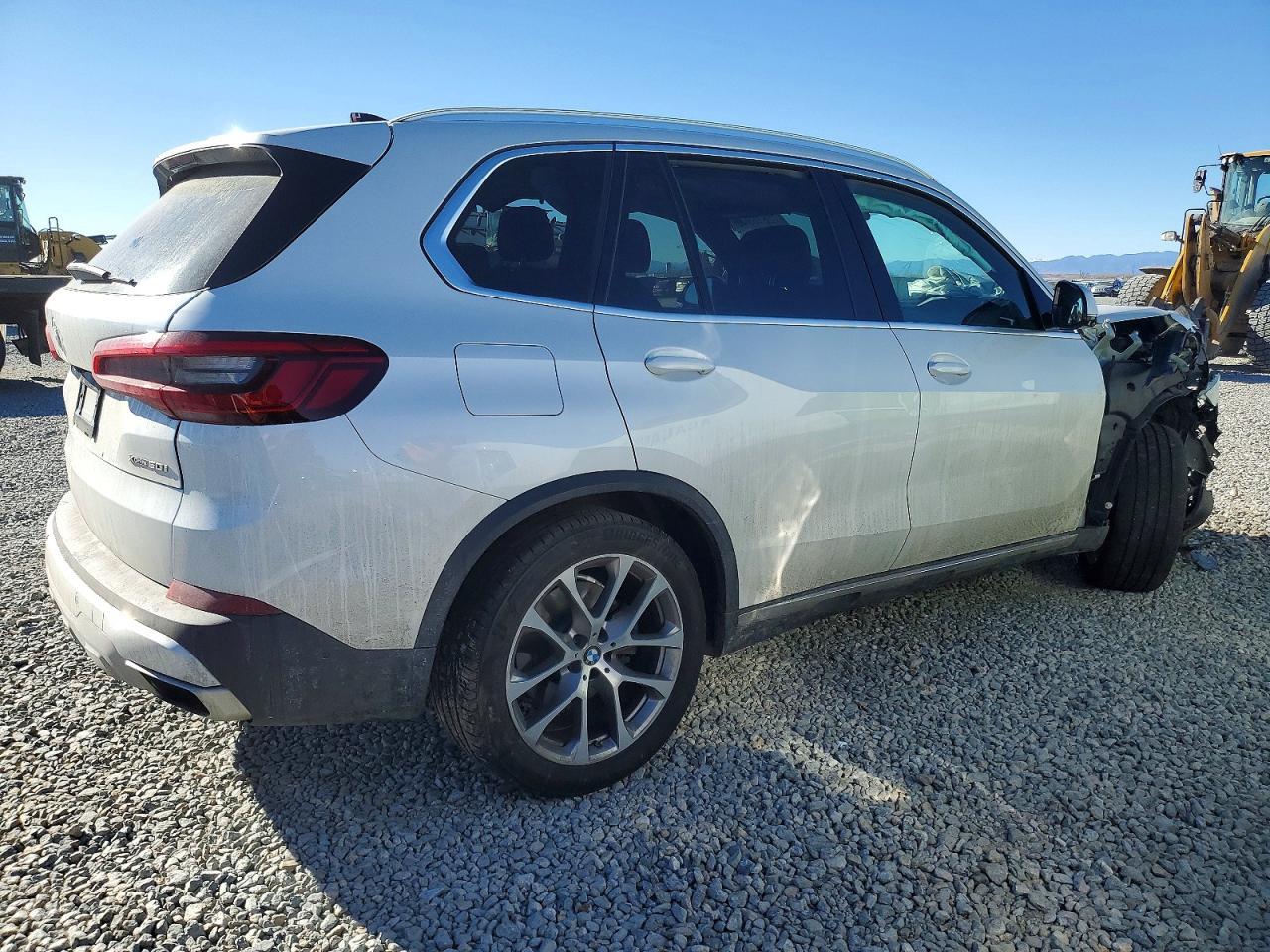 2019 BMW X5 xDrive50I - Фото 3