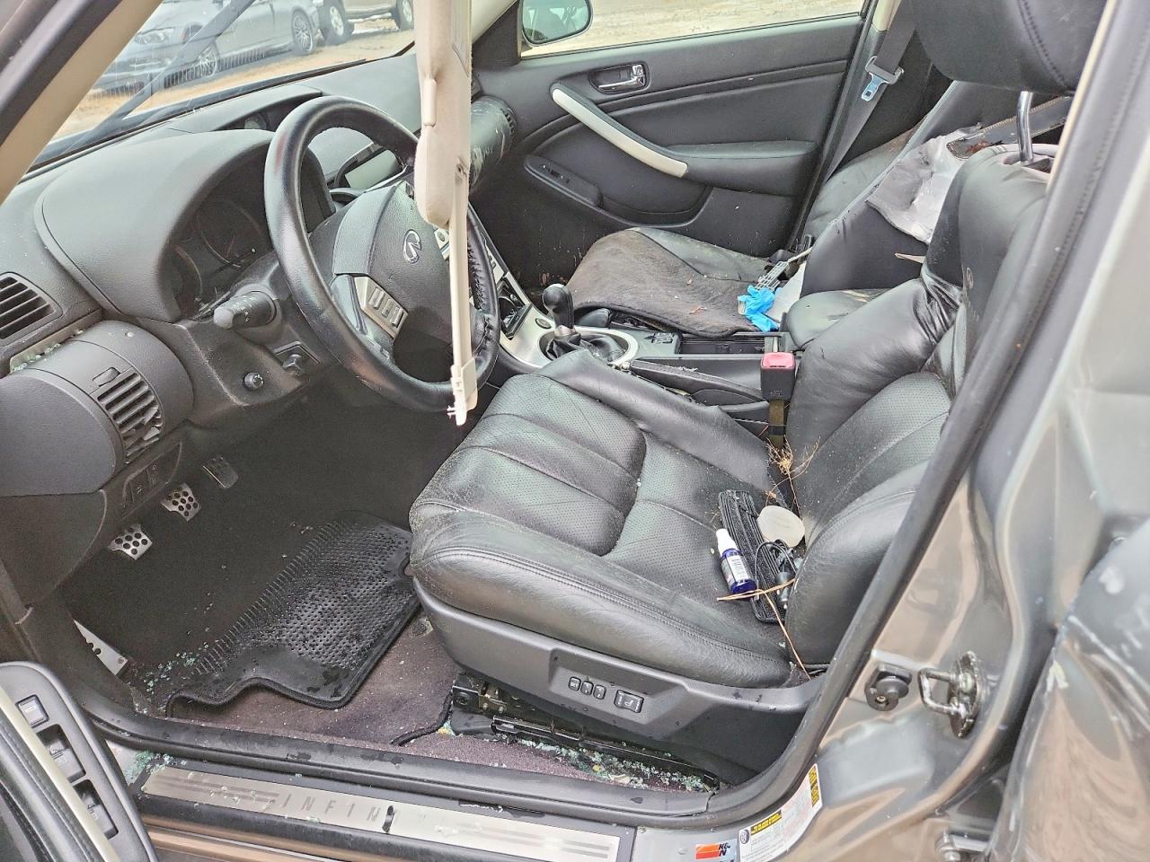 2005 Infiniti G35 Base - Image 7