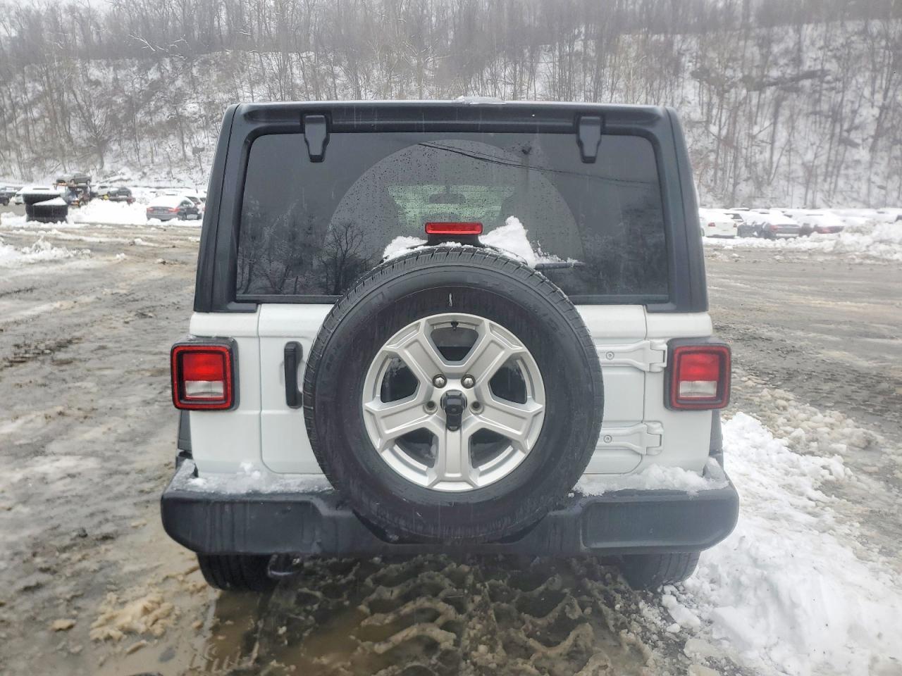 2021 Jeep Wrangler Unlimited Sport - Image 6