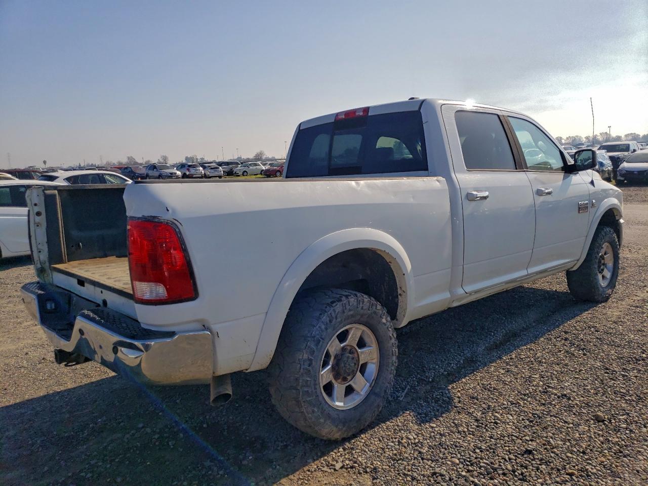 2012 Dodge Ram 2500 Laramie - Image 3