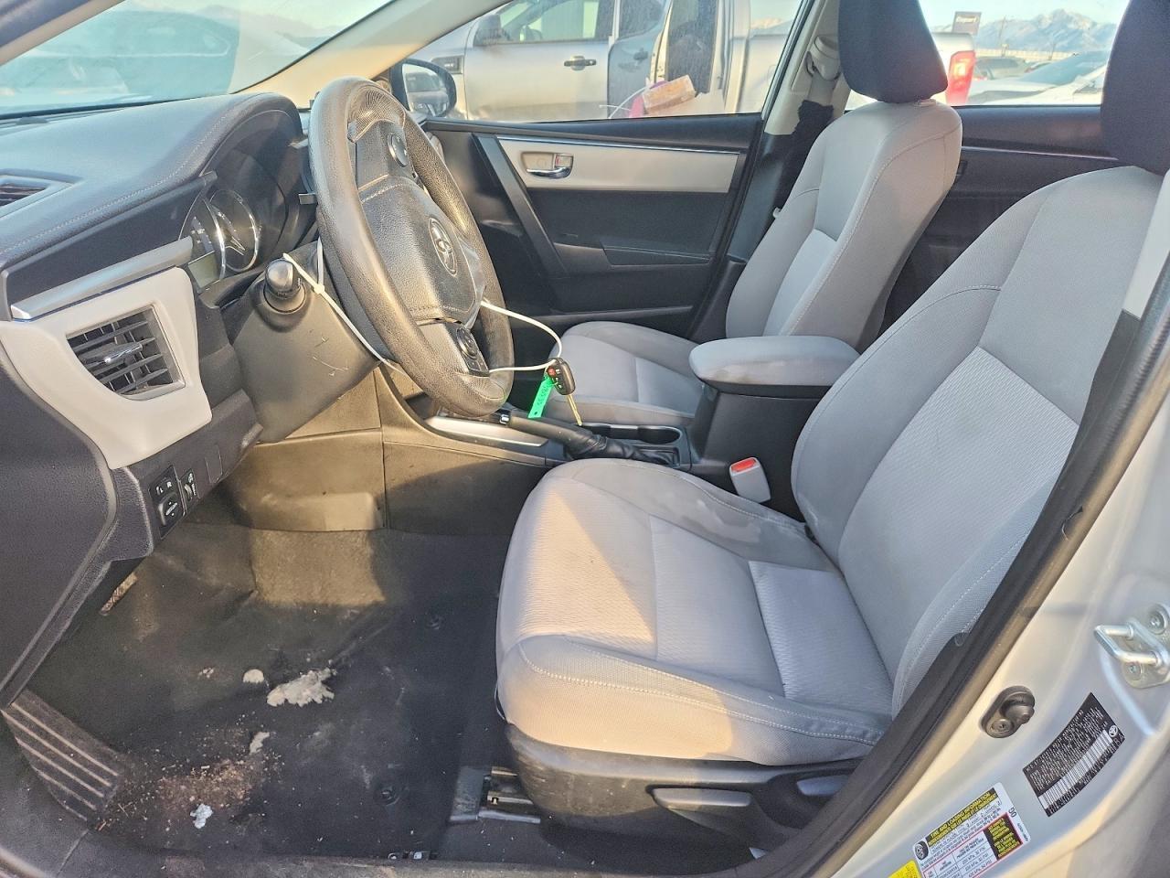 2014 Toyota Corolla L - Фото 7
