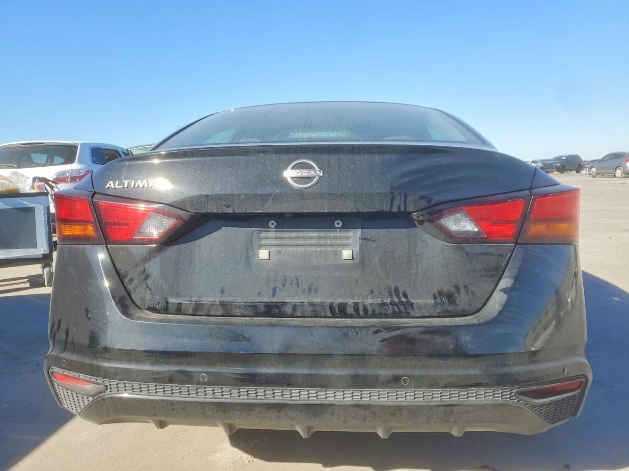 2023 Nissan Altima S - Фото 6