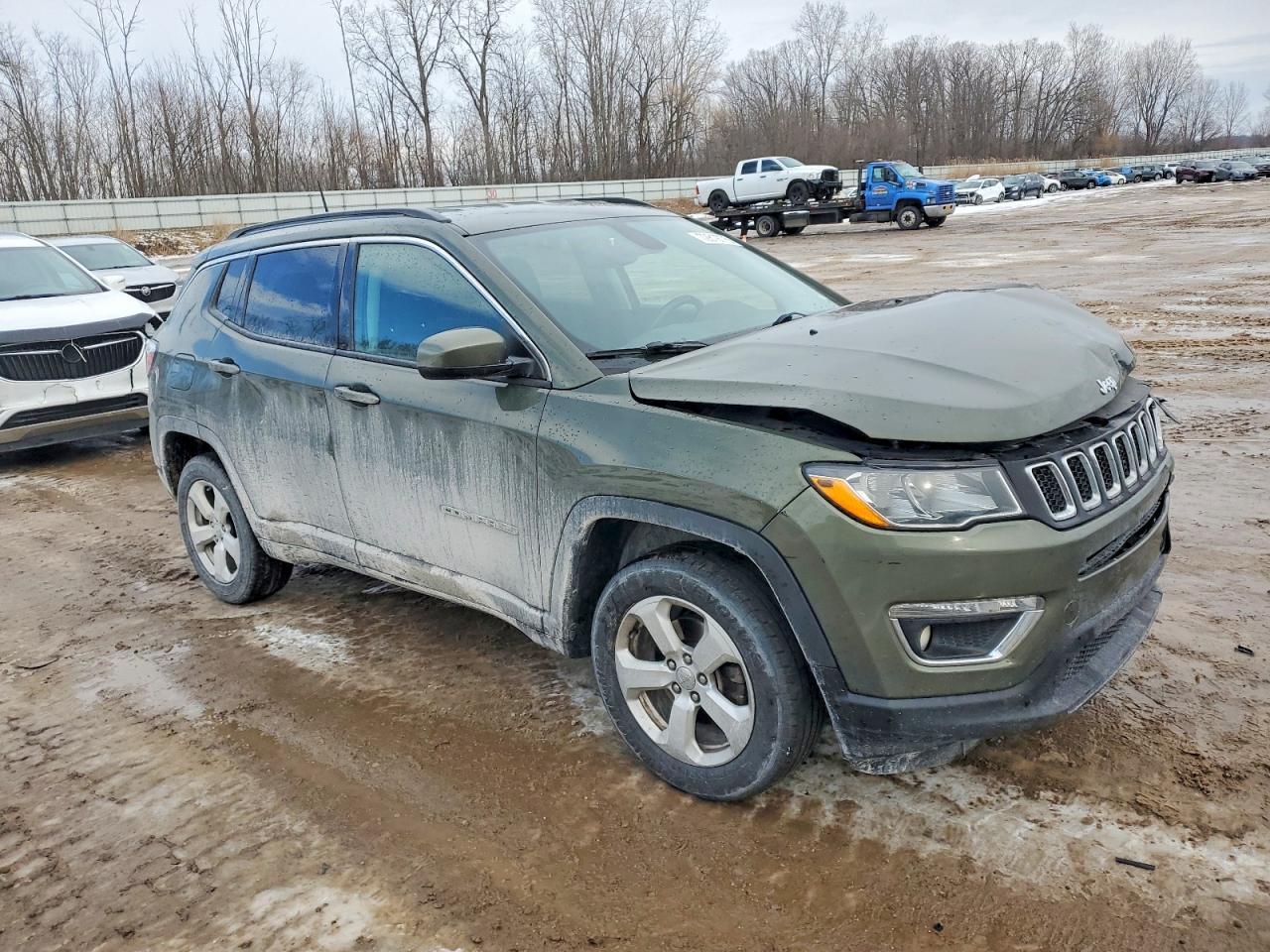 2018 Jeep Compass Latitude - Image 4