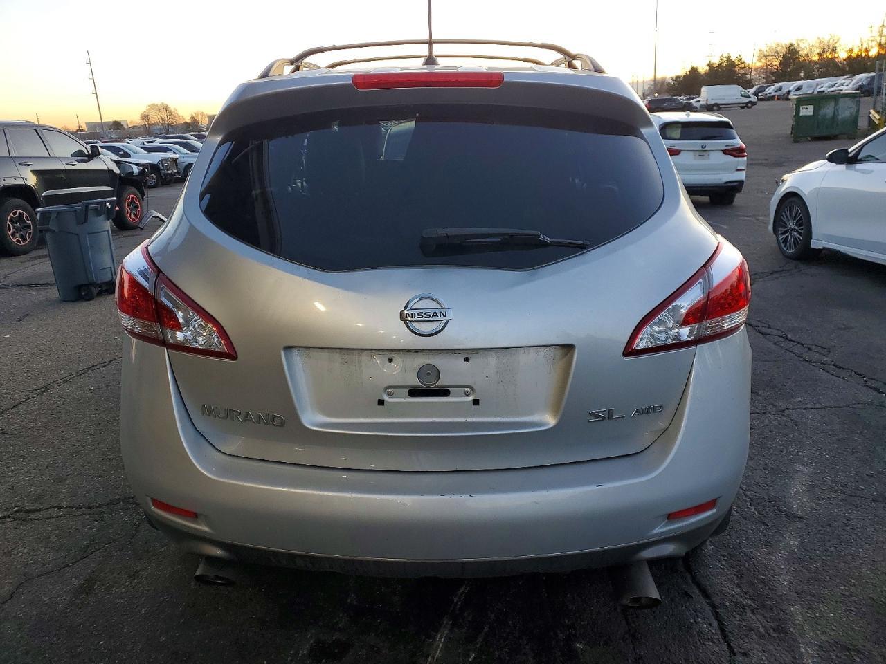 2013 Nissan Murano S - Фото 6