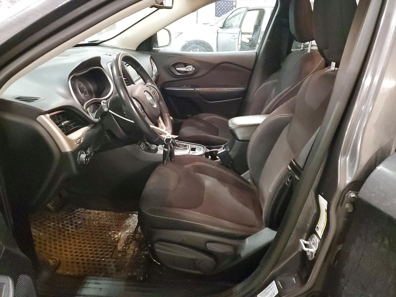 2015 Jeep Cherokee Latitude - Фото 7