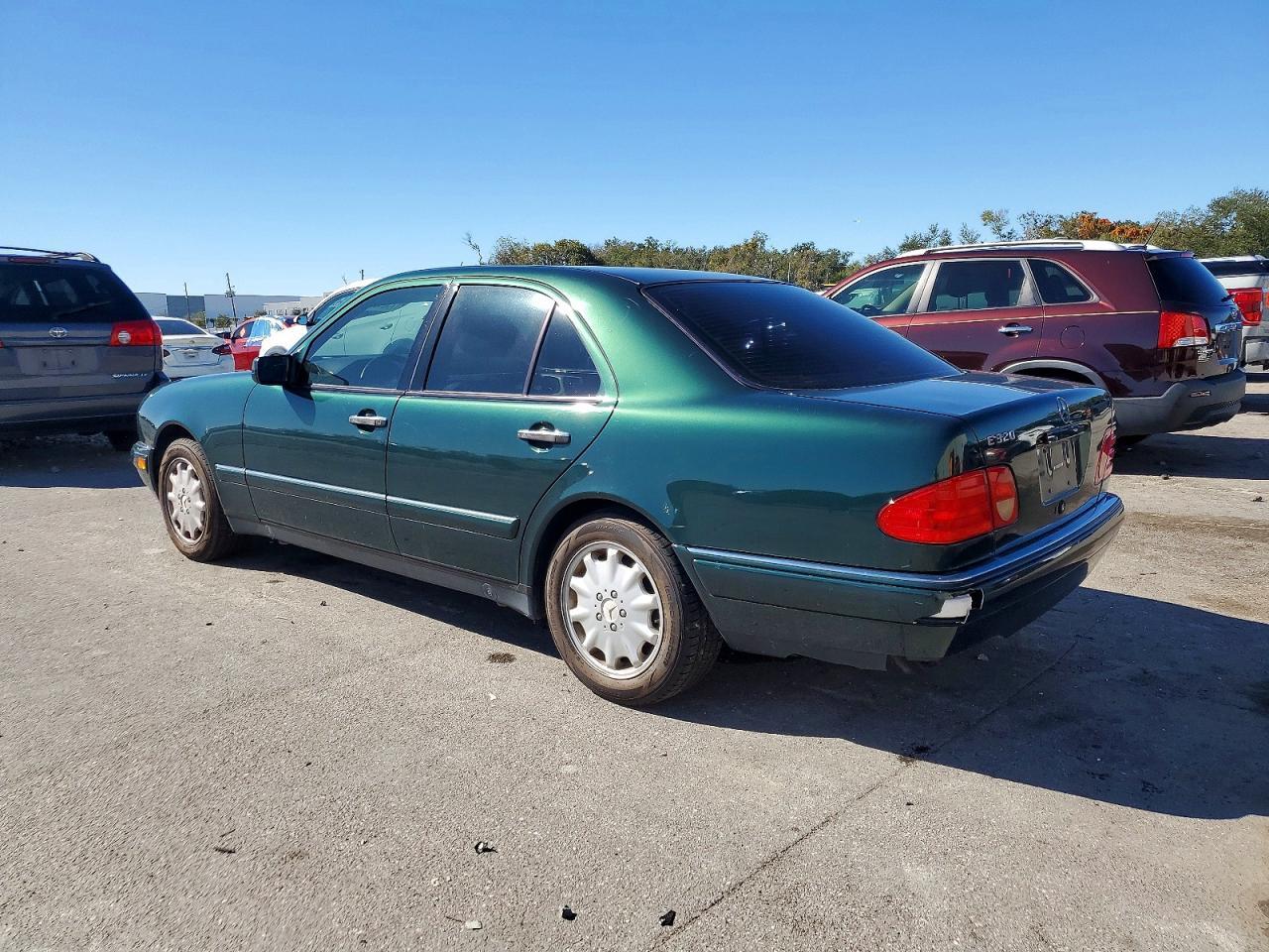 1997 Mercedes-Benz E-Class E320 - Фото 2