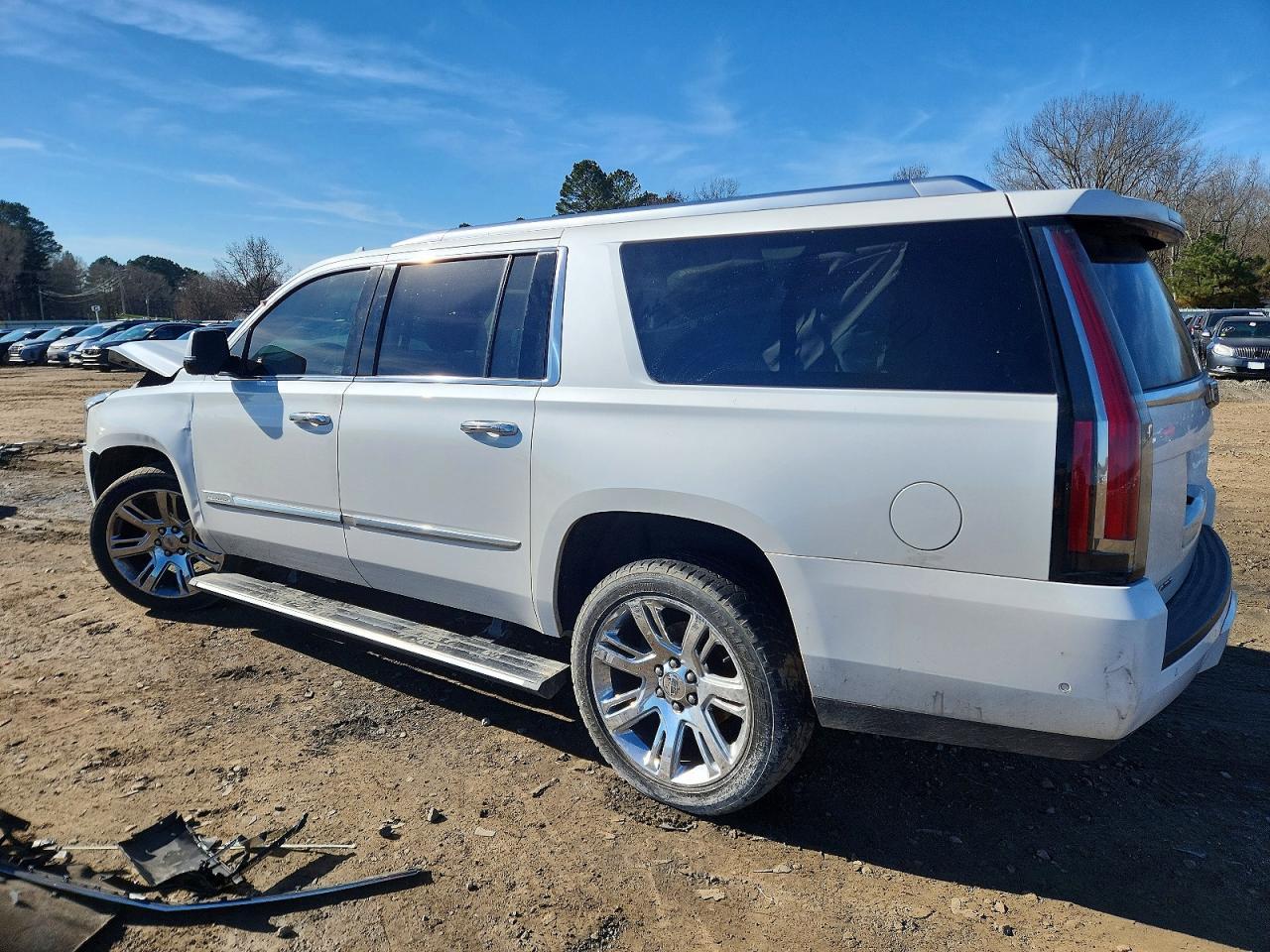 2017 Cadillac Escalade Esv Premium Luxury - Image 2