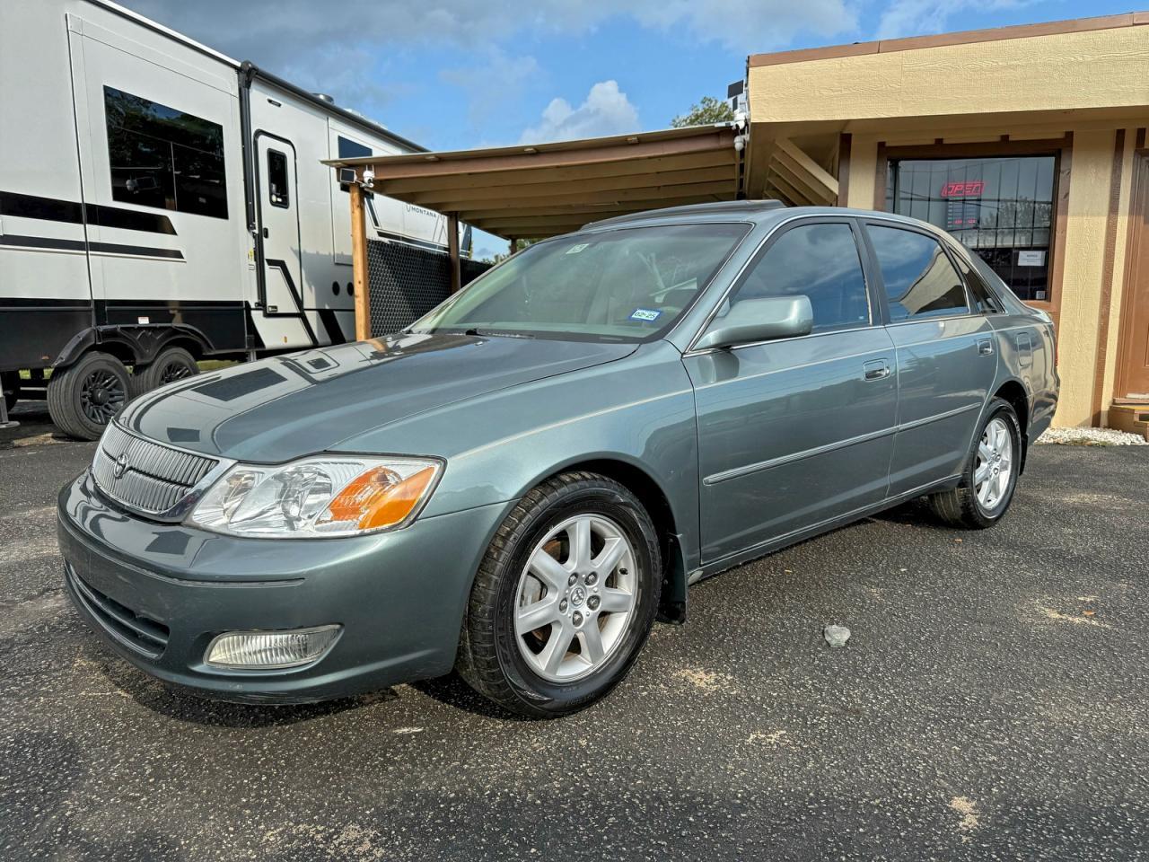 2001 Toyota Avalon Xl - Фото 2
