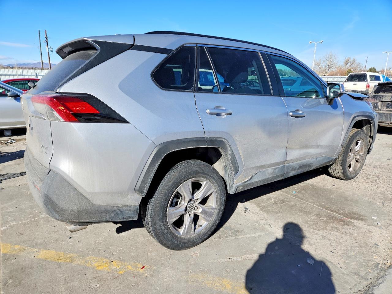 2022 Toyota Rav4 Xle - Фото 3
