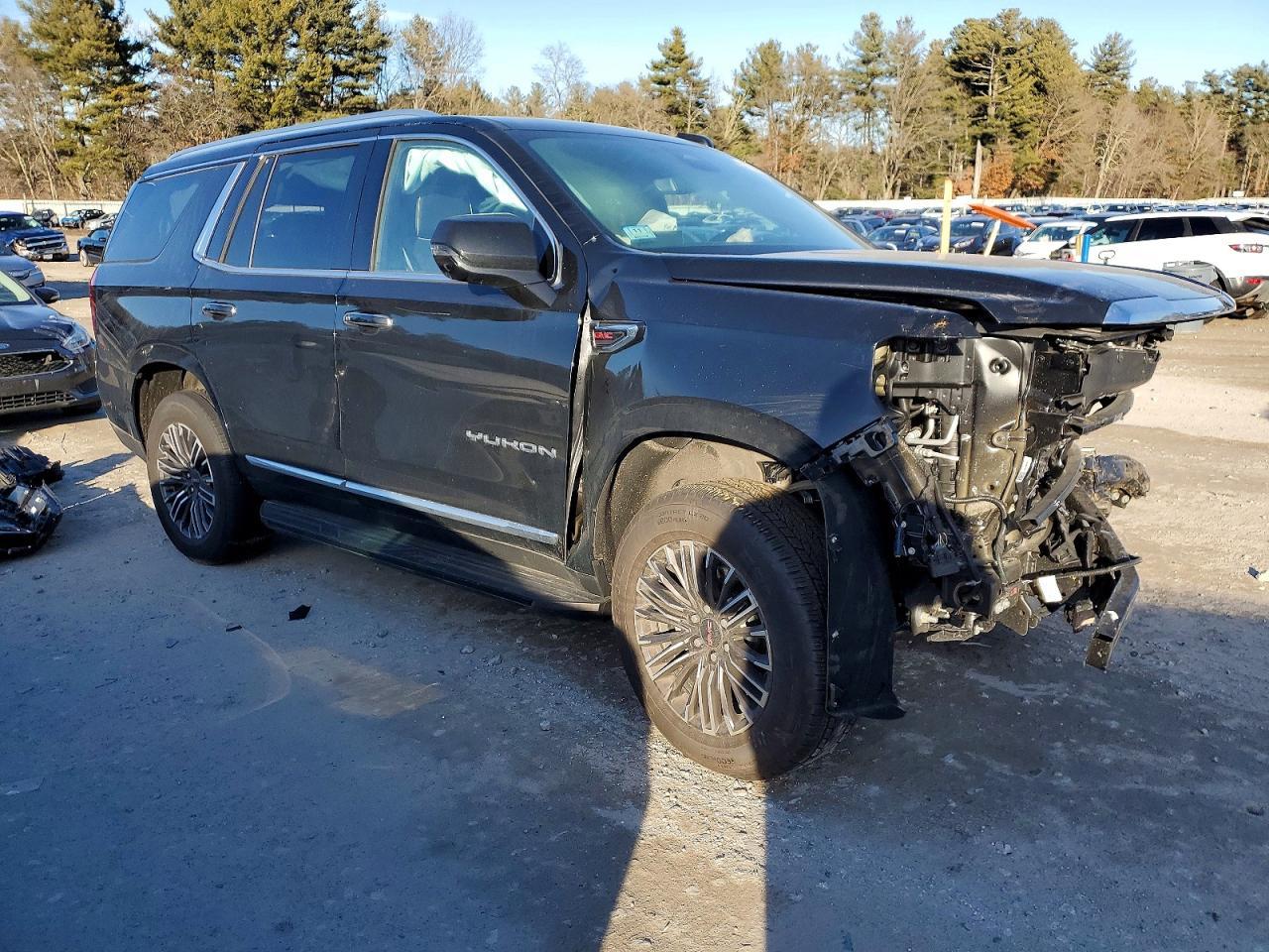 2026 GMC Yukon Elevation - Image 4