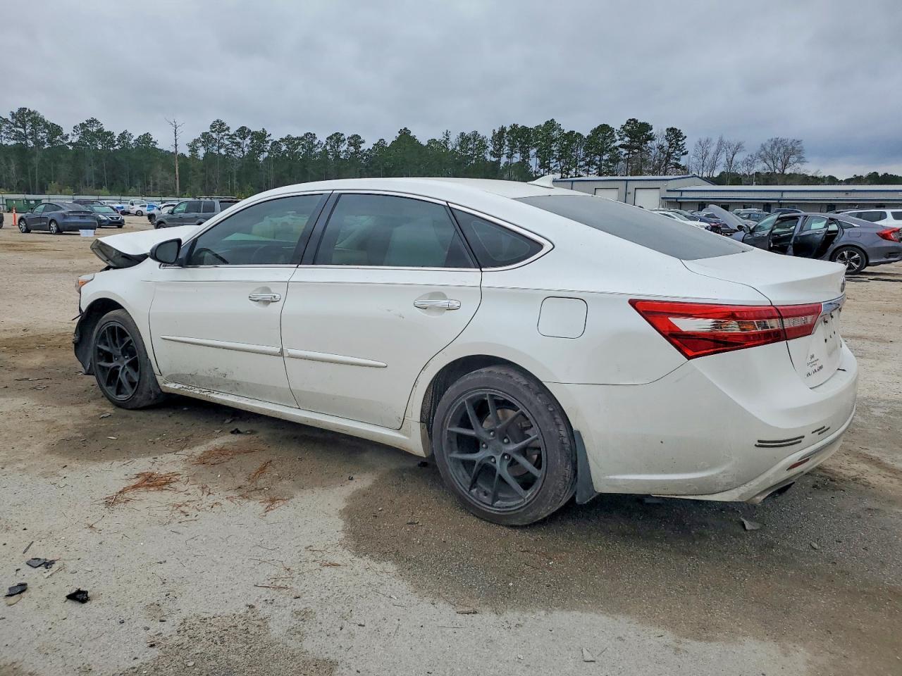 2016 Toyota Avalon Xle - Фото 2