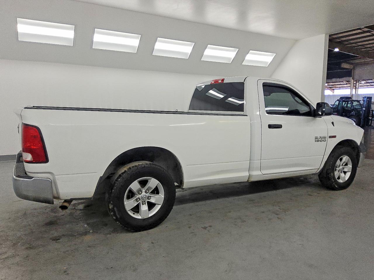 2016 Ram 1500 St - Image 3