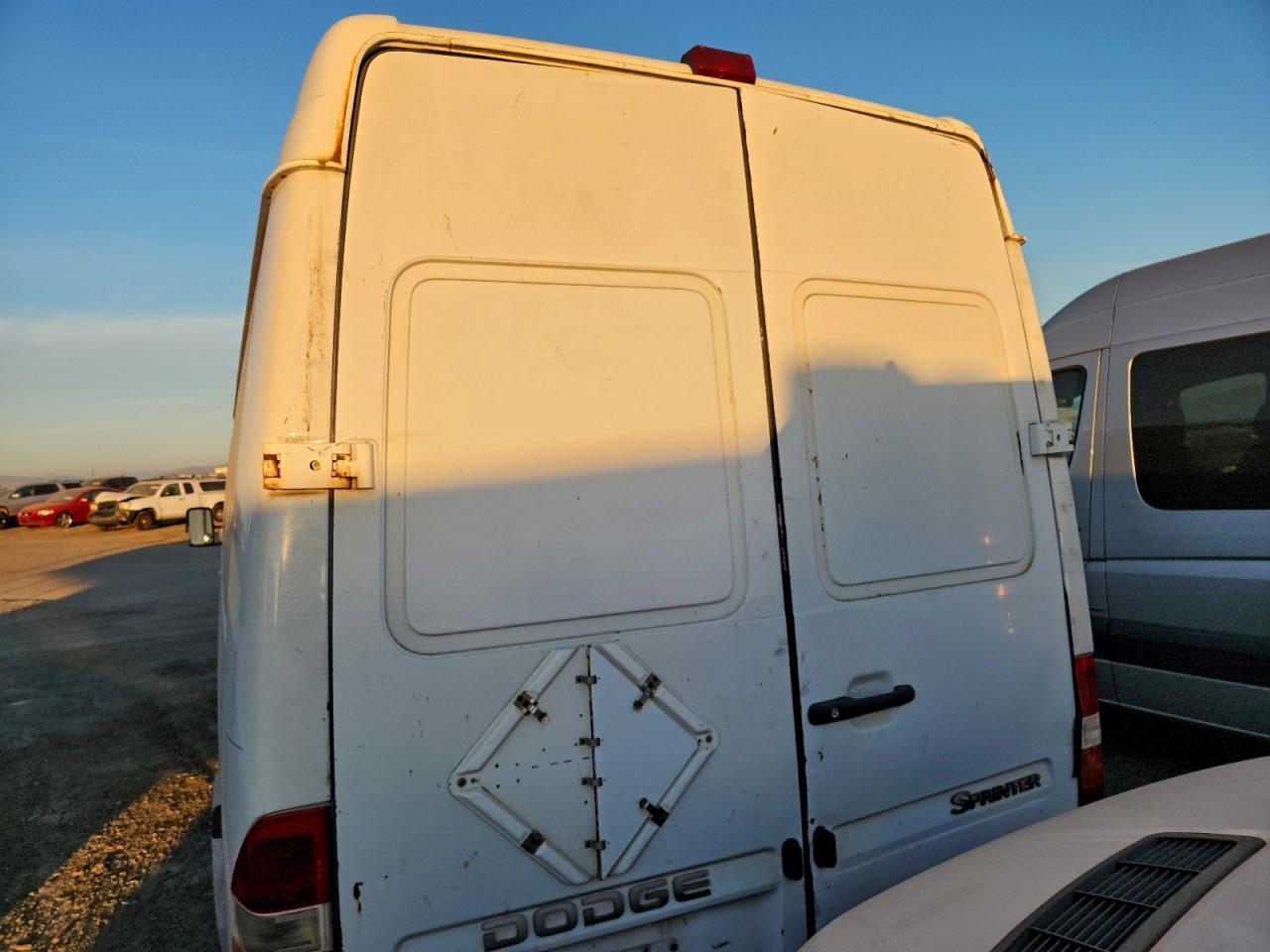 2006 Dodge Sprinter 3500 - Фото 6