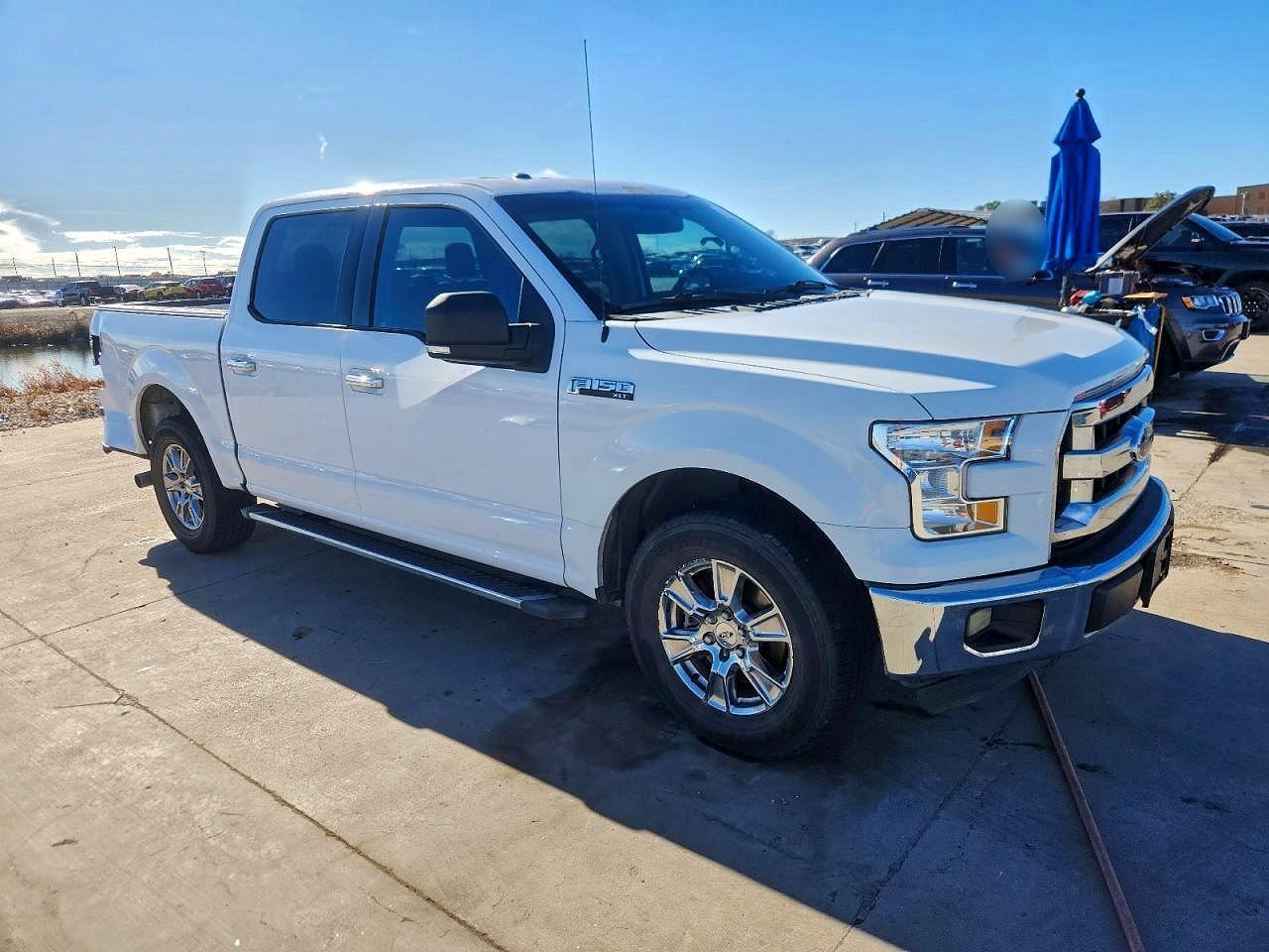 2015 Ford F150 Supercrew - Image 4