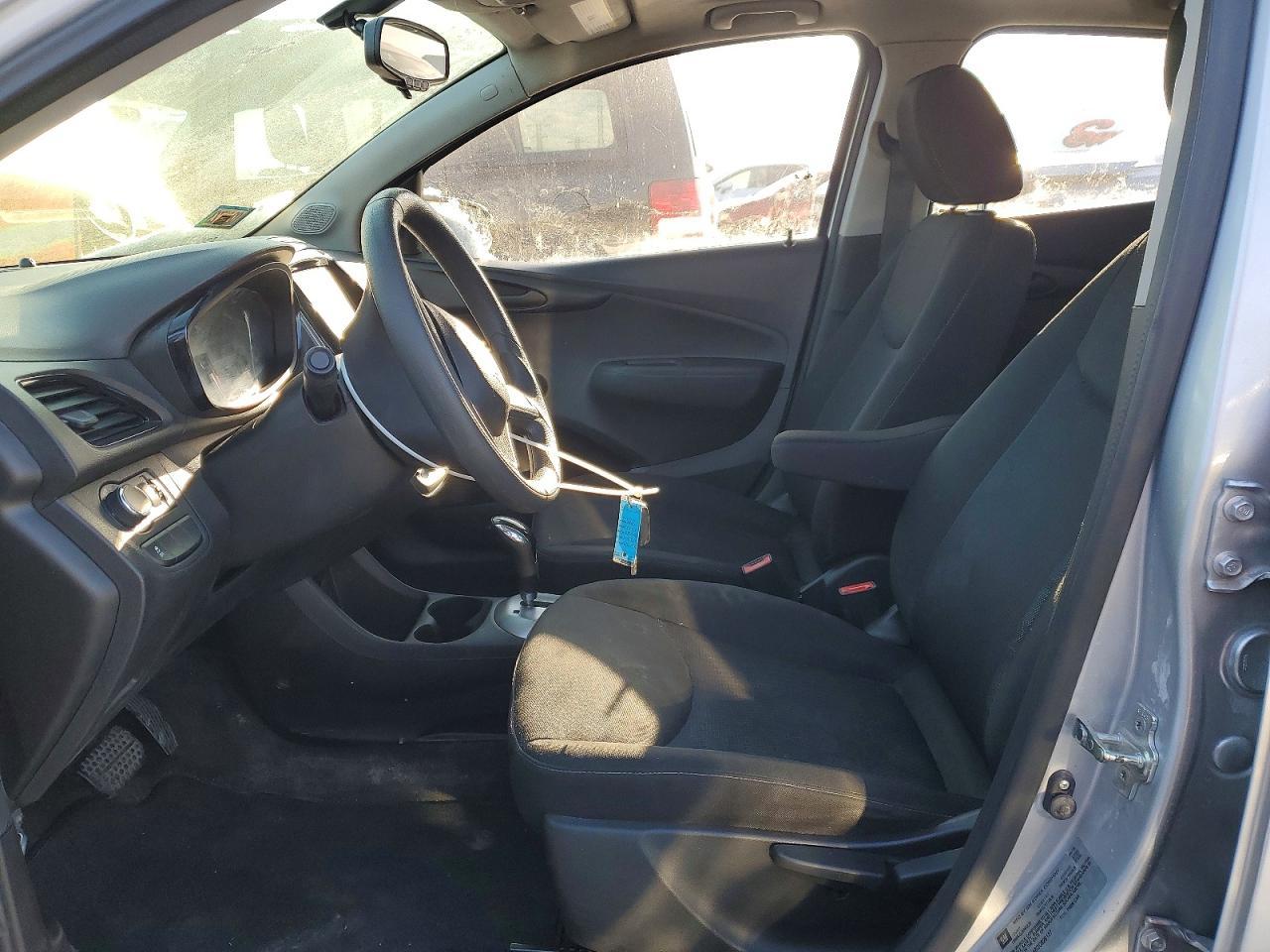 2016 Chevrolet Spark Ls - Фото 7