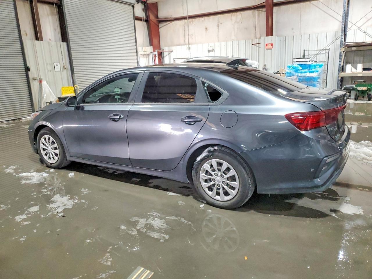 2019 Kia Forte Fe - Фото 2
