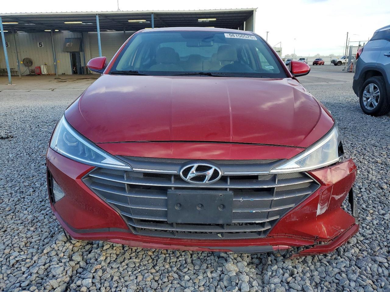 2019 Hyundai Elantra Se - Image 5