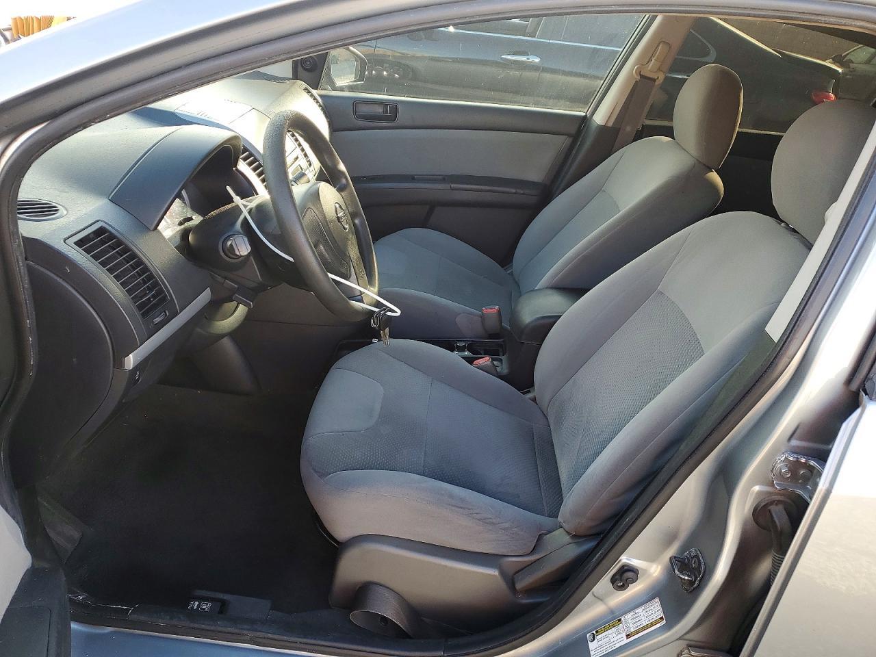 2012 Nissan Sentra 2.0 - Image 7