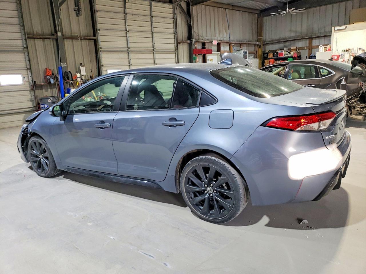 2023 Toyota Corolla Se - Image 2