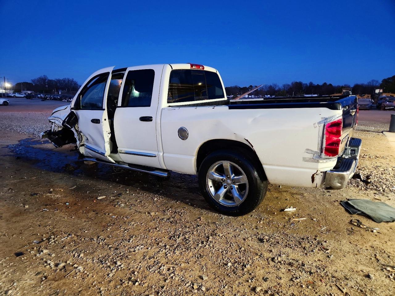 2008 Dodge Ram 1500 St - Image 2