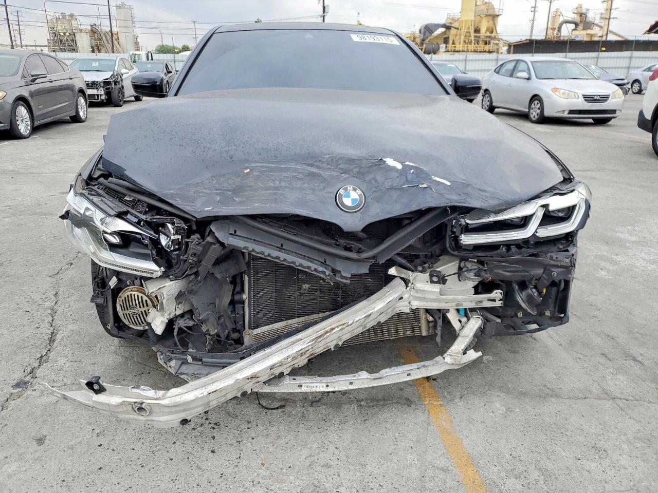 2021 BMW 530 Xi - Image 5