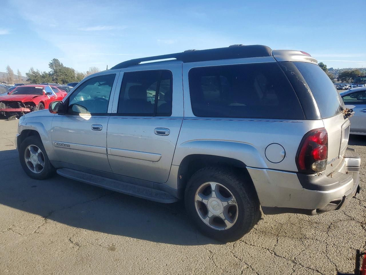 2004 Chevrolet Trailblazer Ext Ls - Image 2