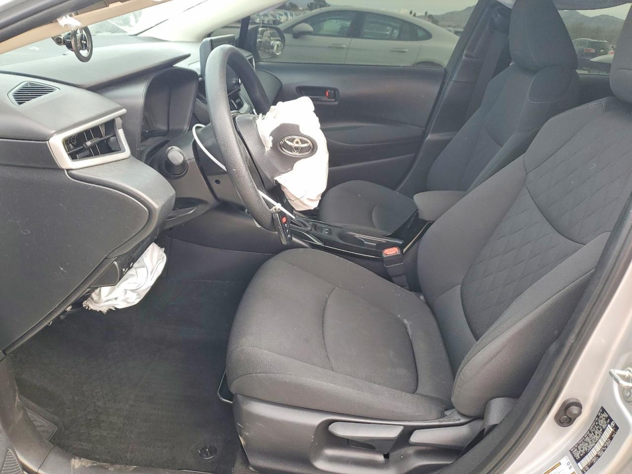 2022 Toyota Corolla Le - Фото 7