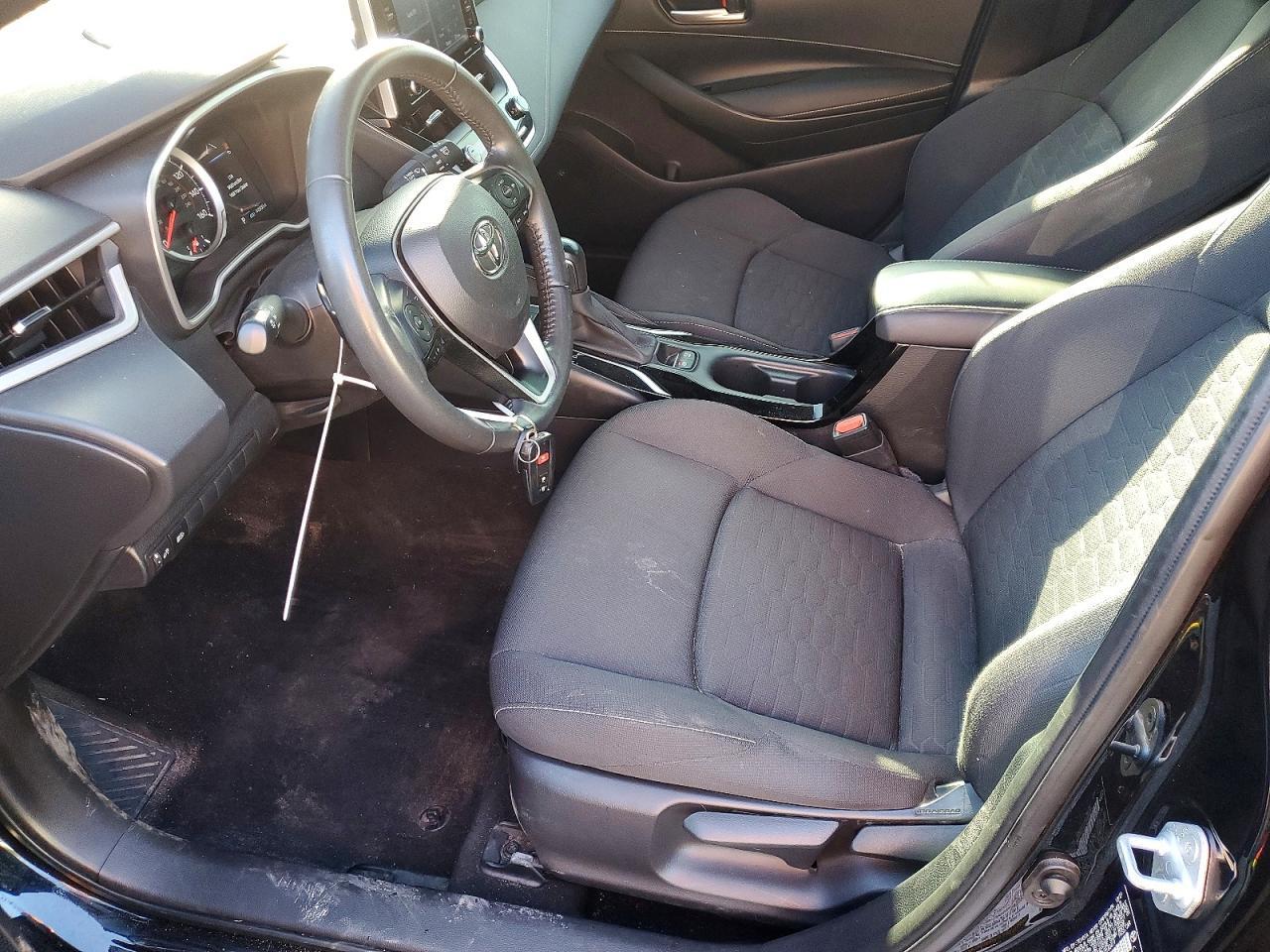 2022 Toyota Corolla Hatchback Se Nightshade Edition - Image 7