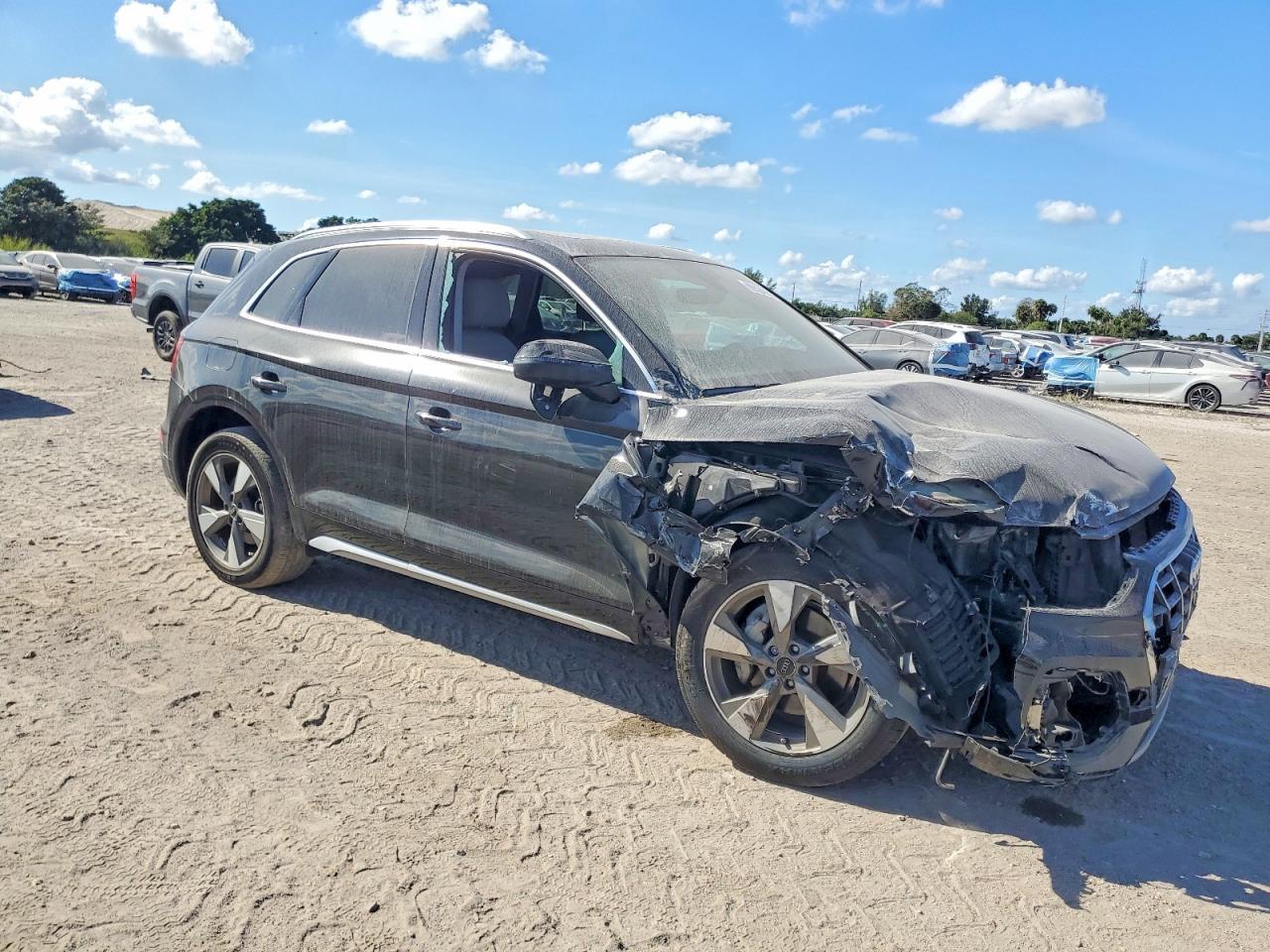2023 Audi Q5 Premium Plus 40 - Фото 4