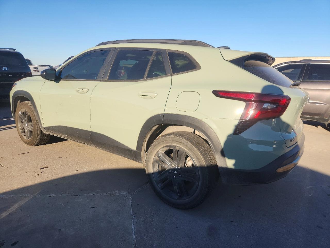 2024 Chevrolet Trax Activ - Фото 2