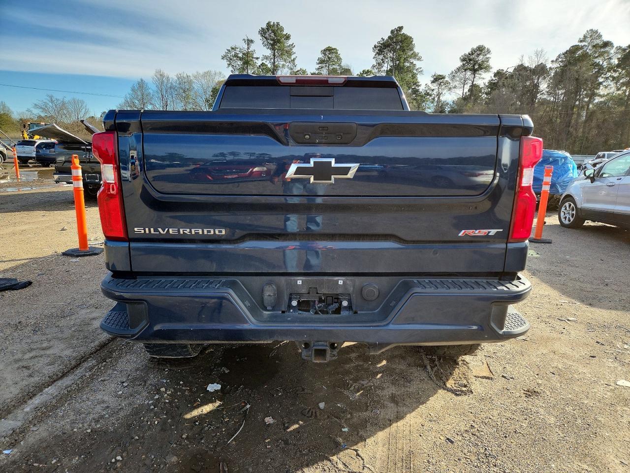 2021 Chevrolet Silverado K1500 Rst - Image 6