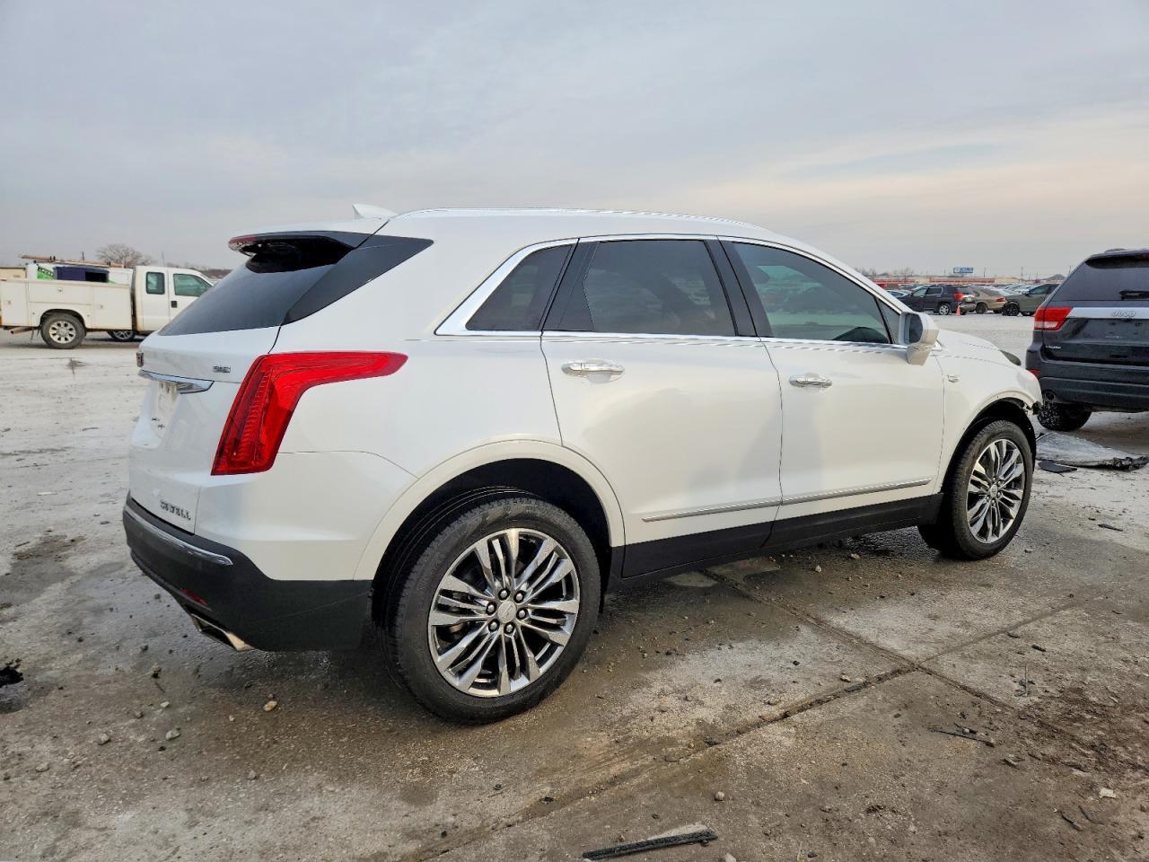2019 Cadillac Xt5 Luxury - Фото 3