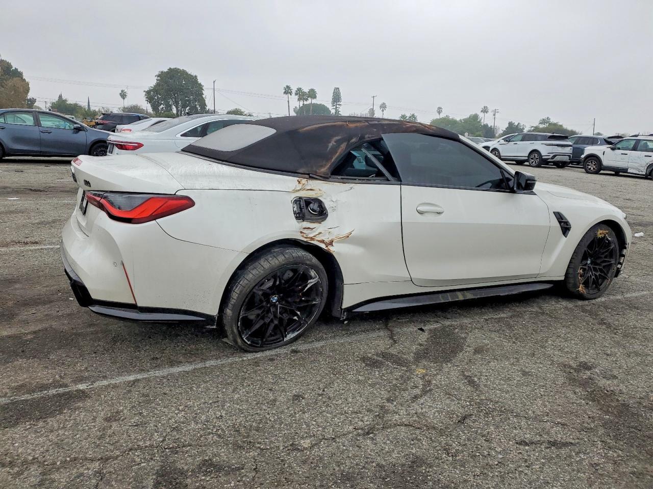2022 BMW M4 Competition - Image 3