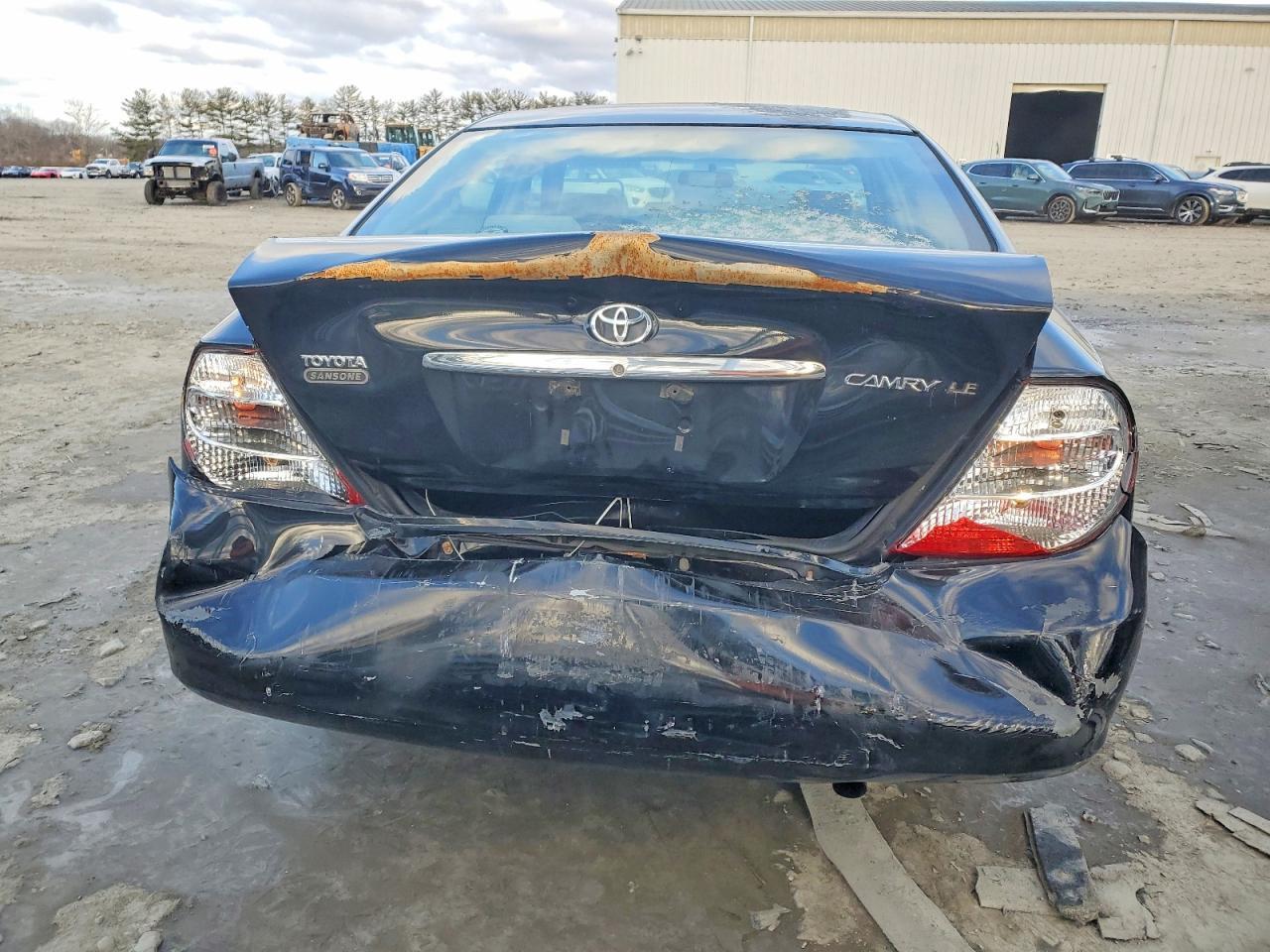 2002 Toyota Camry Le - Image 6