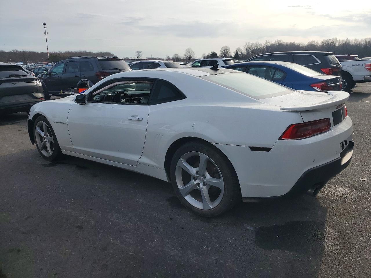 2015 Chevrolet Camaro Lt - Image 2