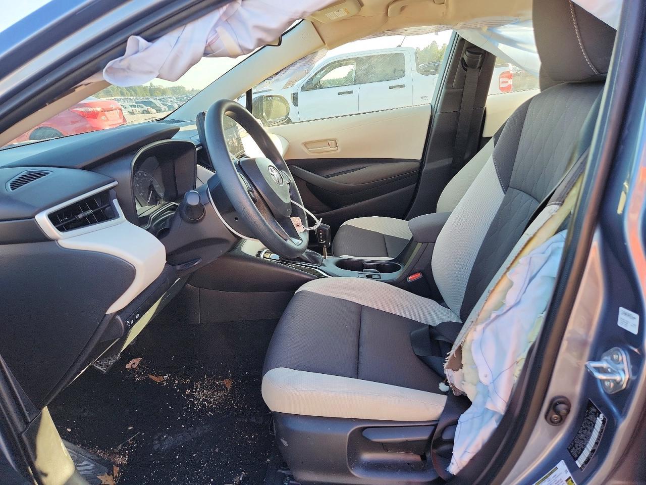2025 Toyota Corolla Le - Фото 7