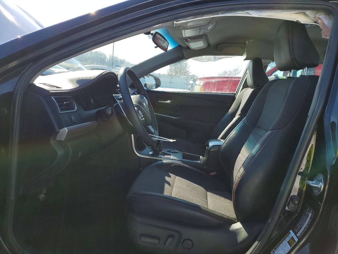 2017 Toyota Camry Le - Фото 7