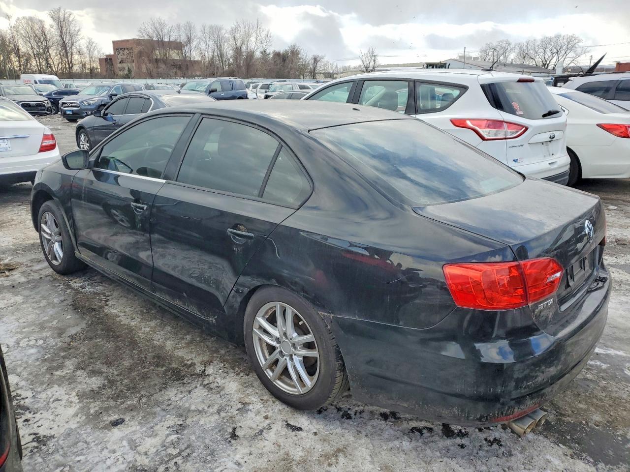 2014 Volkswagen Jetta Base - Фото 2