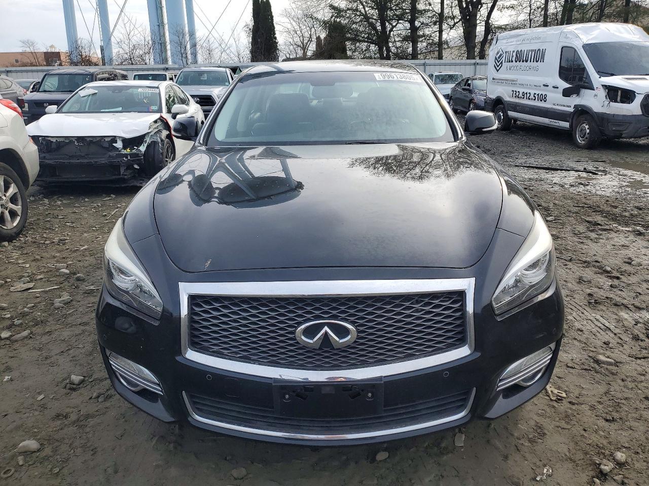 2018 Infiniti Q70L 3.7 Luxe - Фото 5