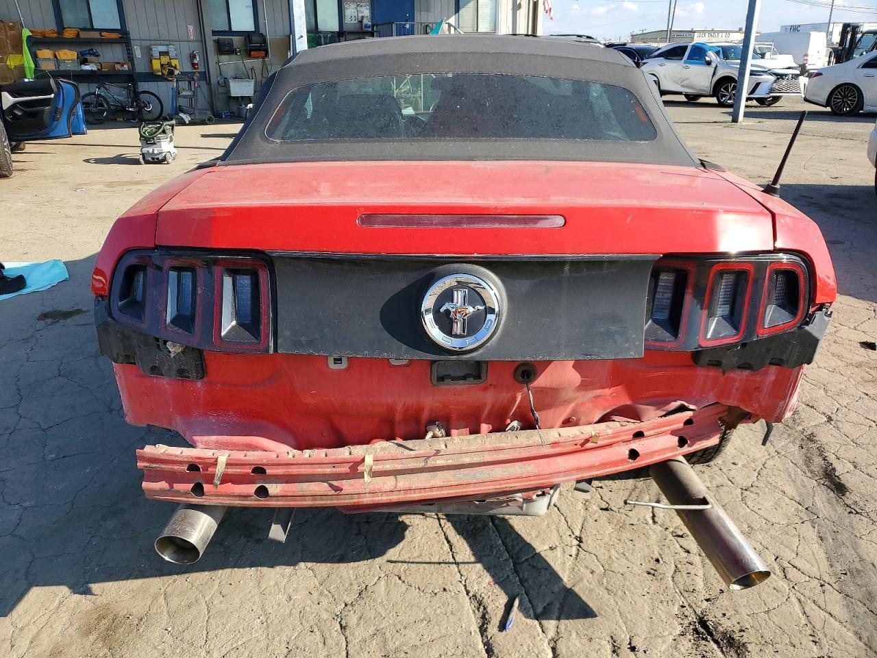 2014 Ford Mustang - Фото 6